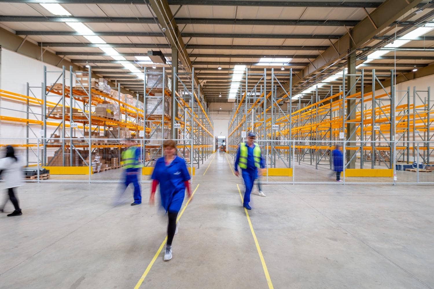 Well lit warehouse thanks to LED Lighting retrofits from True North LED